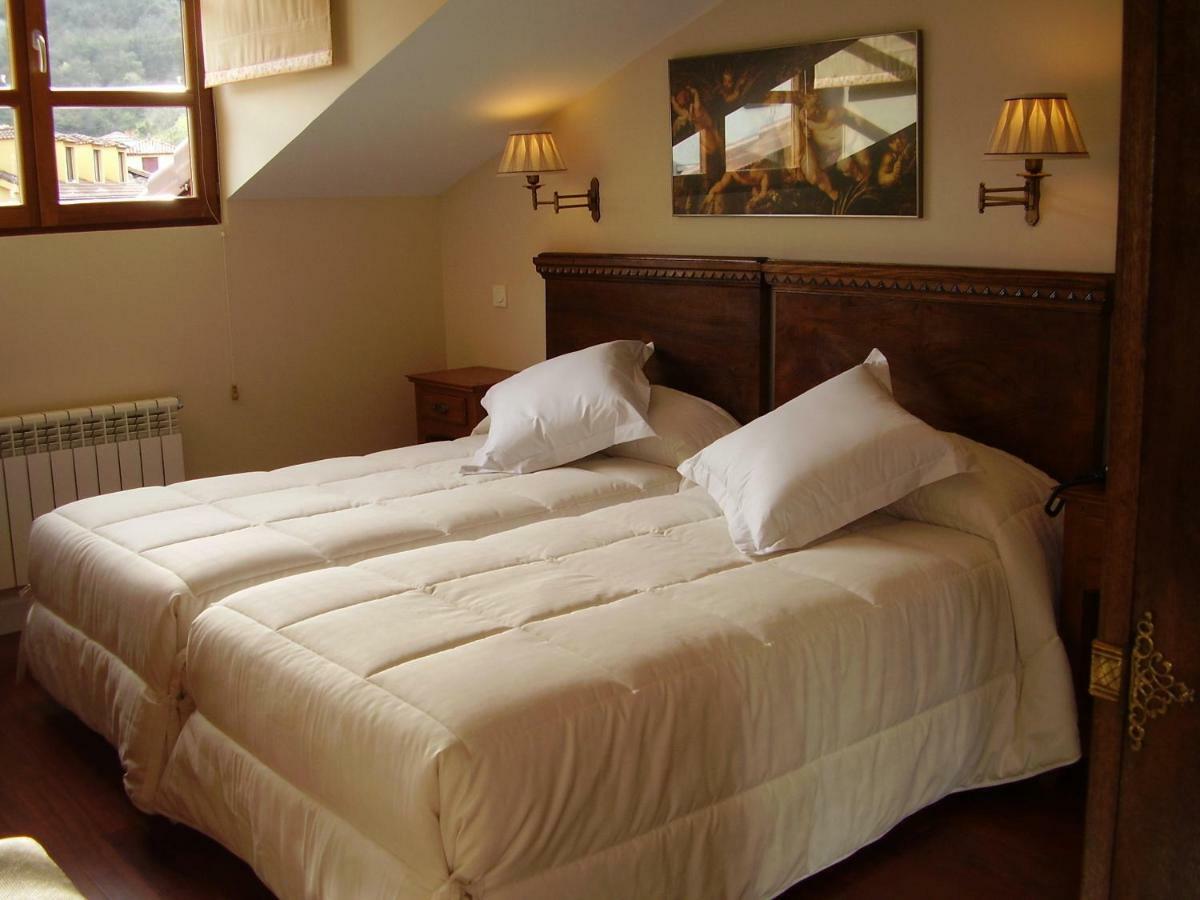Отель La Casona De Don Santos Проаса Экстерьер фото